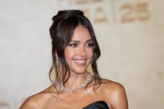 Jessica Alba Steps Into a New Era