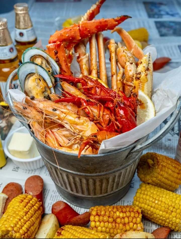 Grab A Crab Is Redefining the Social Seafood